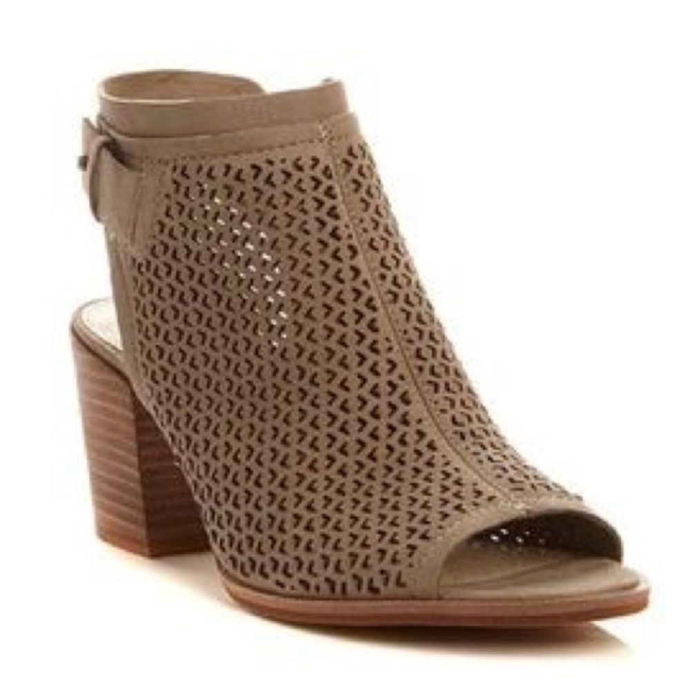 Vince Camuto Lidie Bootie size 7